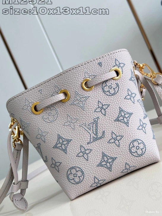 Vuitton Pico Louis Bella 0820